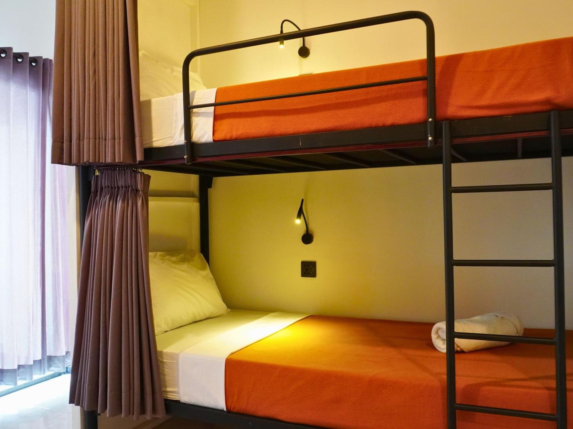 Summer Of Surf Hostel Uluwatu Унгасан Экстерьер фото