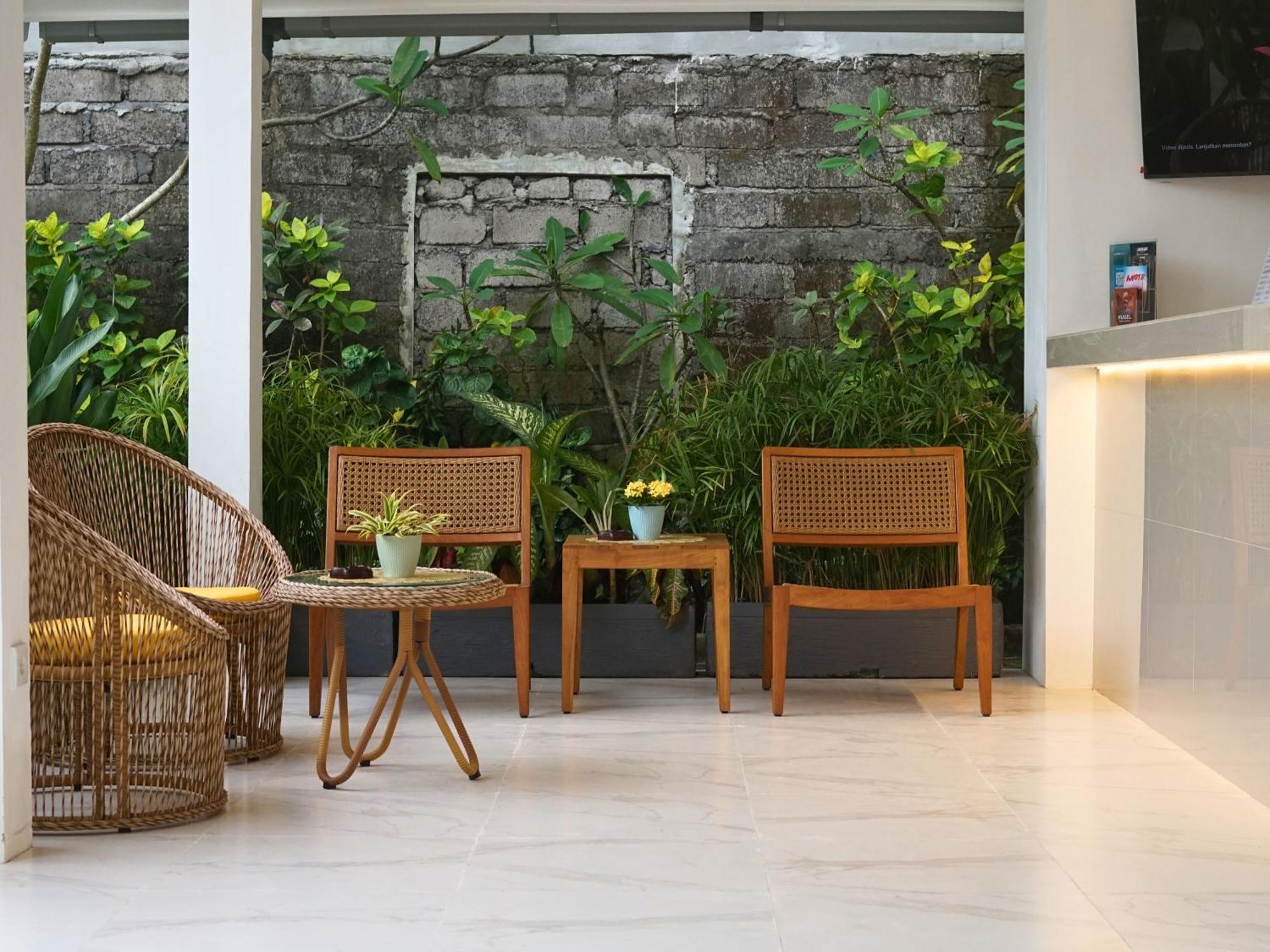 Summer Of Surf Hostel Uluwatu Унгасан Экстерьер фото