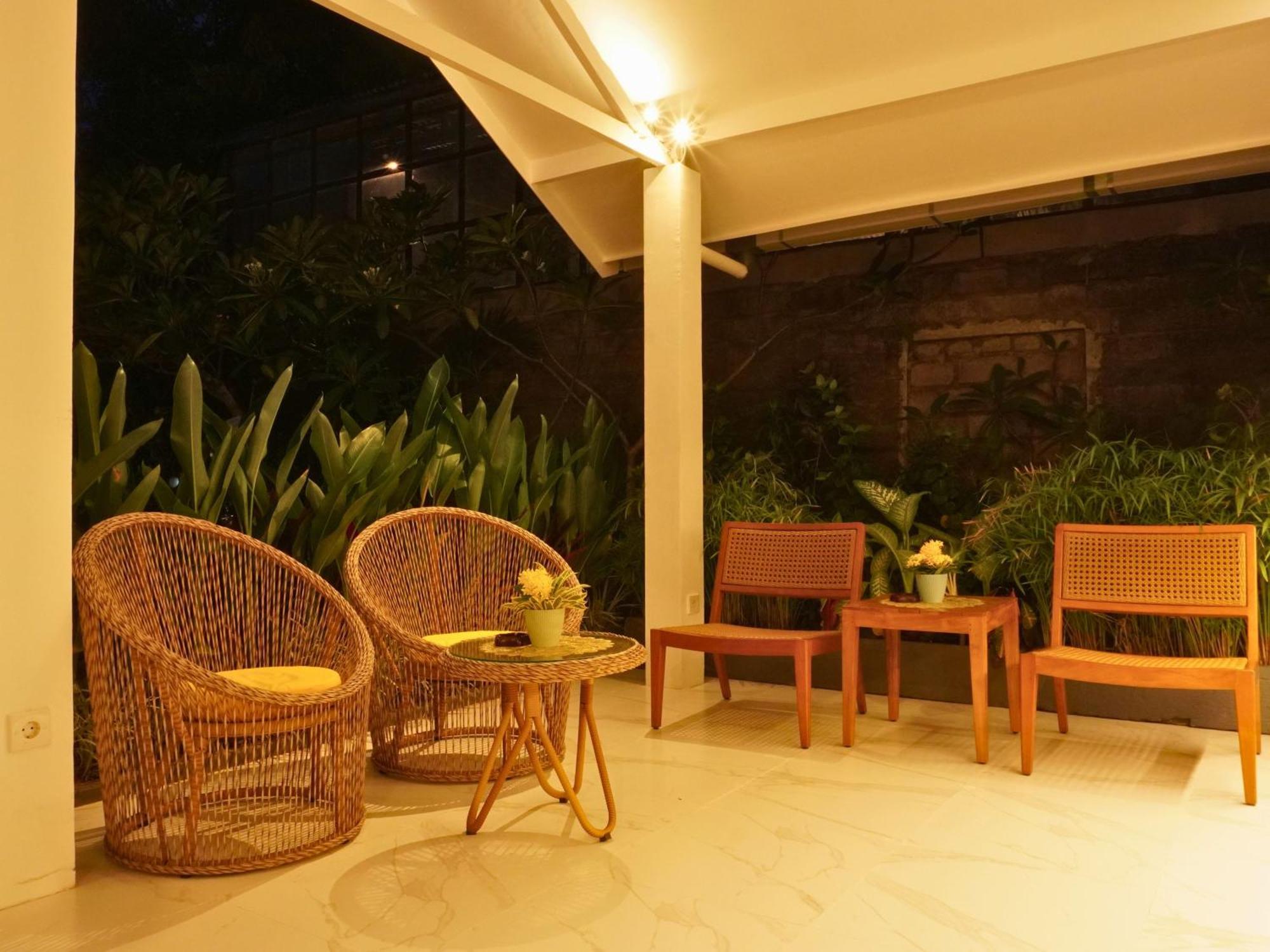 Summer Of Surf Hostel Uluwatu Унгасан Экстерьер фото